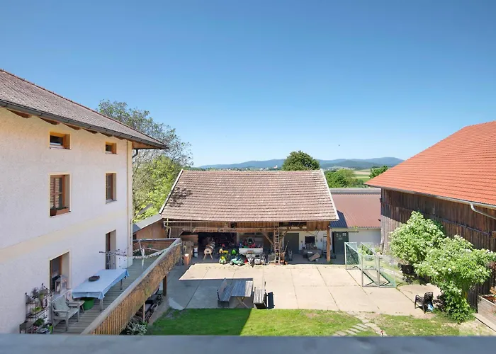 Schwarzbauernhof Gospodarstwo agroturystyczne *