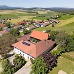 Agroturismo Schwarzbauernhof *