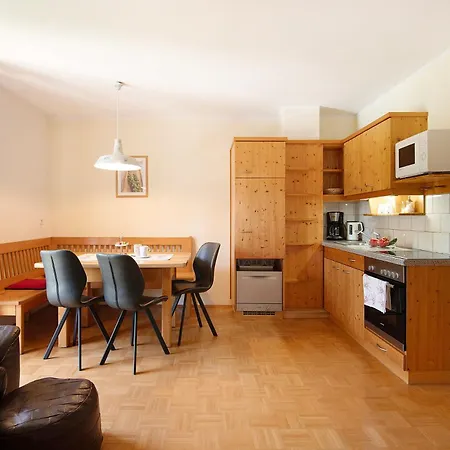 مزرعة للإقامة Schwarzbauernhof Eschlkam