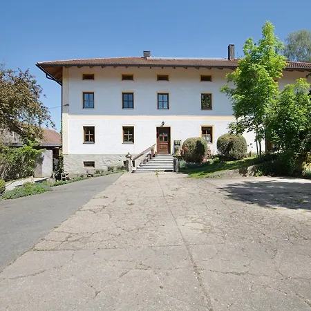 Schwarzbauernhof Agroturismo *