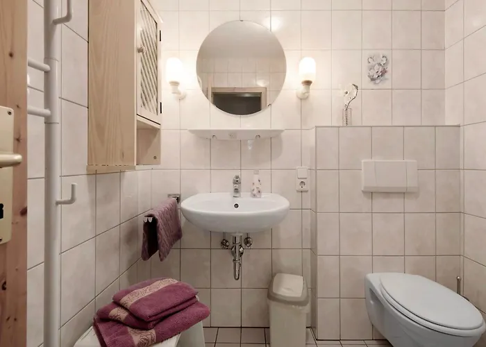 Schwarzbauernhof * Eschlkam